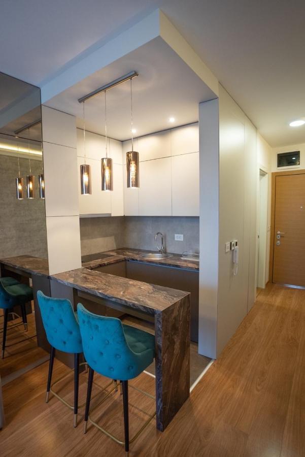 Helena Apartment Novi Sad Bagian luar foto
